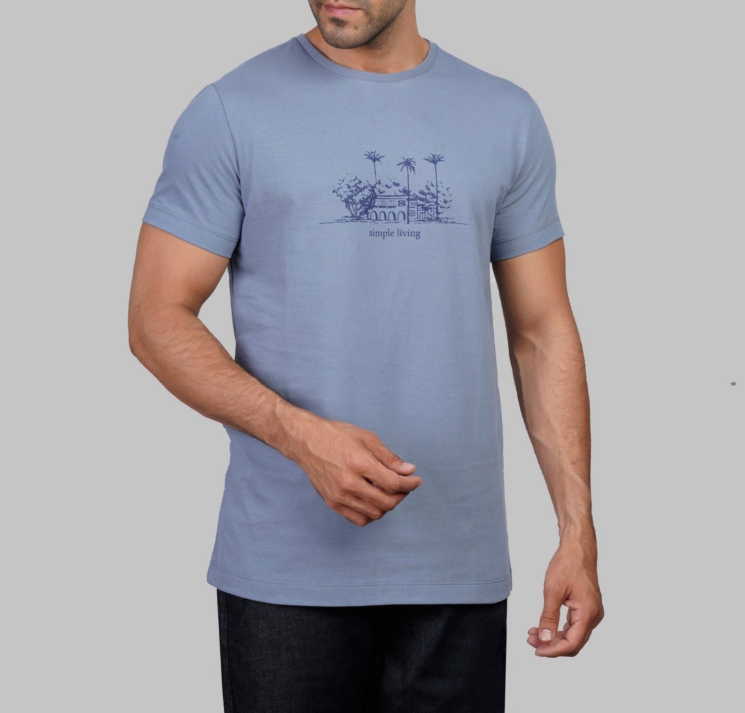 Modern Slim-Fit Cotton T-Shirt with Print Detail